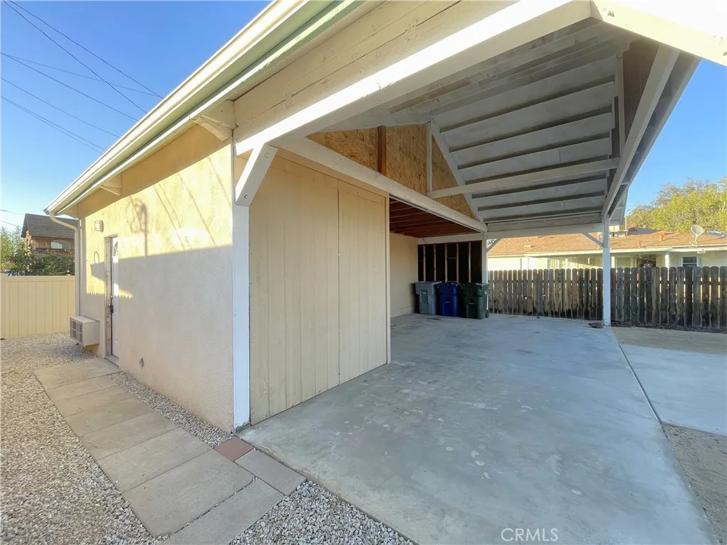 Additional image 2 of 1334 Brockton Avenue Unit B, Redlands, CA 92374