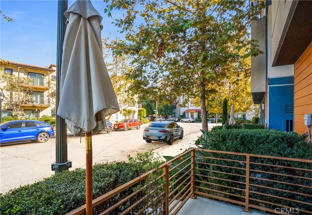 Additional image 88 of 2581 Arvia #3, Los Angeles, CA 90065