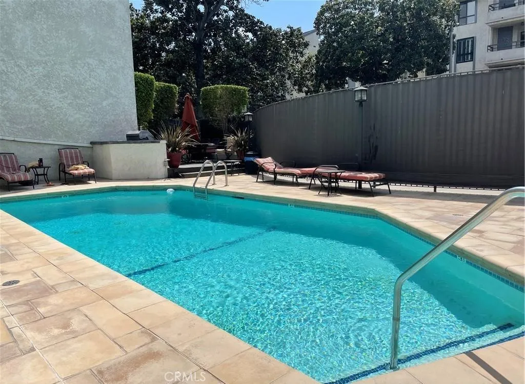 Additional image 19 of 222 N Rose St, Burbank, CA 91505