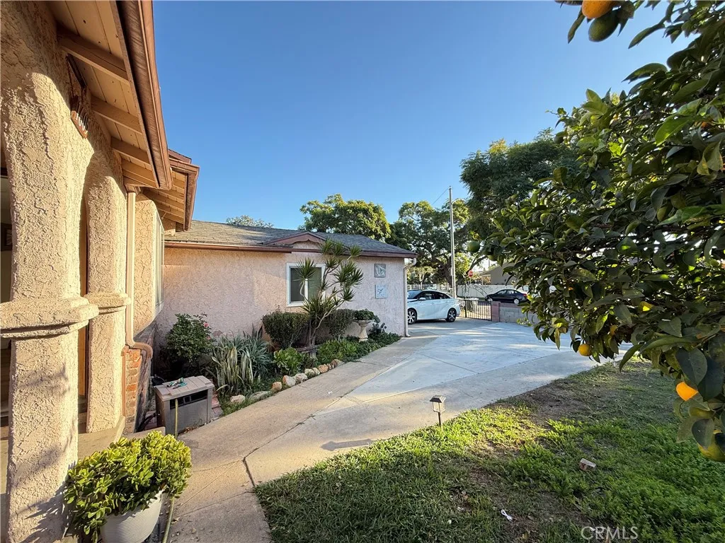 Additional image 5 of 1605 W Wisteria Place, Santa Ana, CA 92703