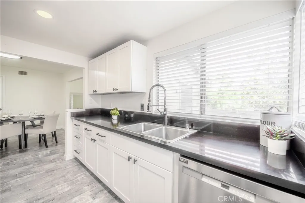 Additional image 37 of 46 Echo Run, Irvine, CA 92614