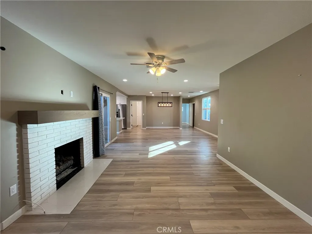 Additional image 15 of 5108 Serrania, Woodland Hills, CA 91364