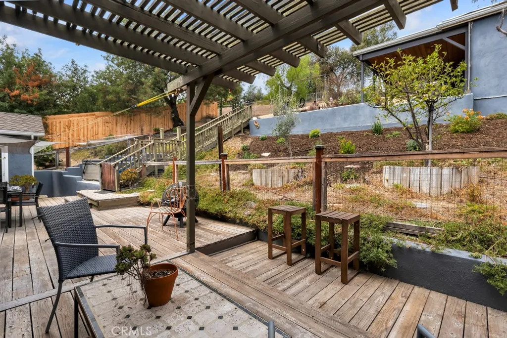 Additional image 23 of 19419 Oxnard Street, Tarzana, CA 91356