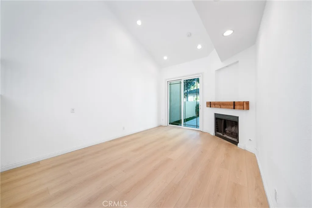 Additional image 41 of 3 Almador, Irvine, CA 92614