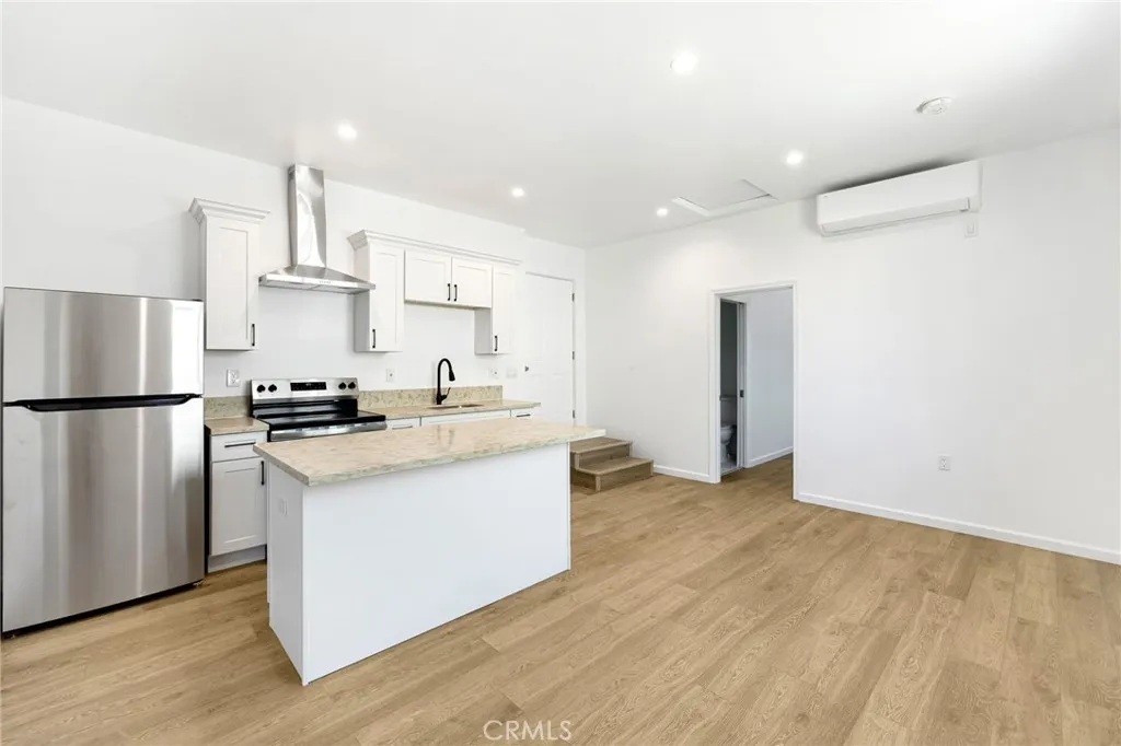 Additional image 7 of 1375 N Mentor Avenue, Pasadena, CA 91104