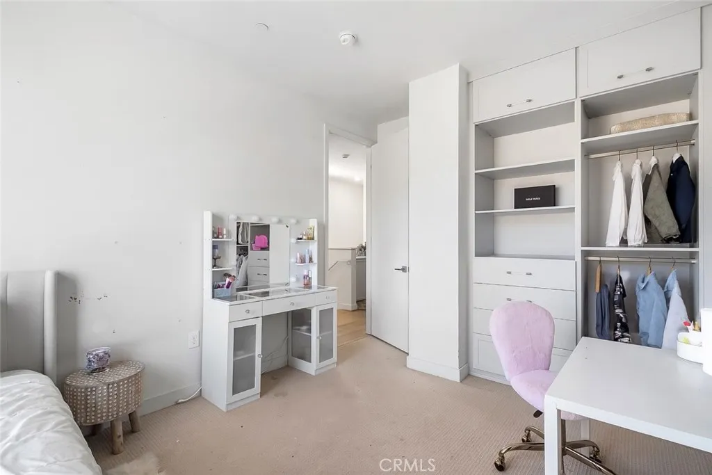 Additional image 23 of 2581 Arvia #3, Los Angeles, CA 90065