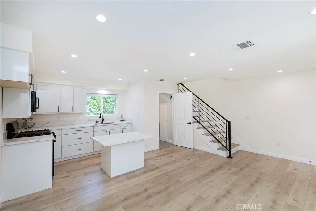 Additional image 8 of 15849 Malden Street, North Hills, CA 91343