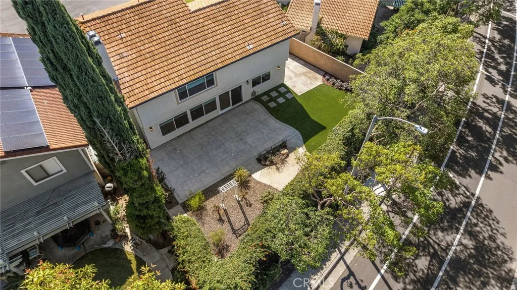 Additional image 85 of 64 Bluecoat, Irvine, CA 92620