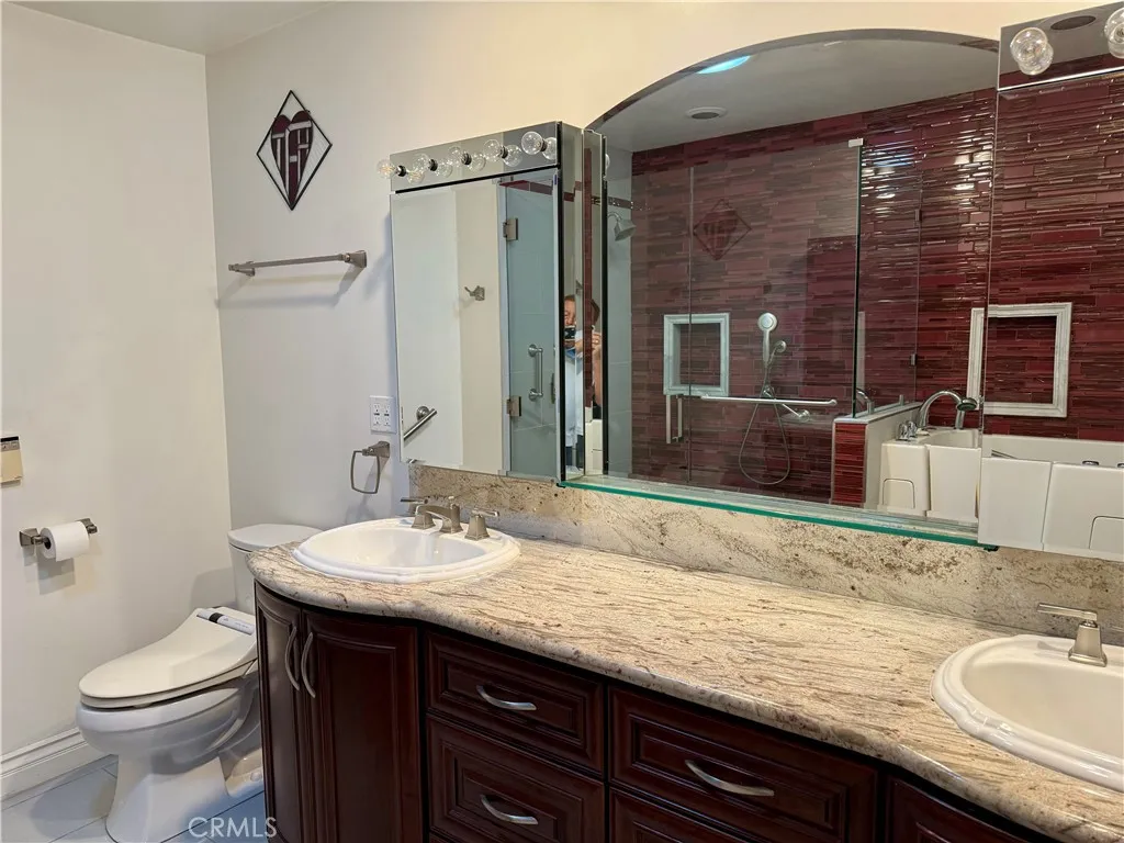 Additional image 13 of 22329 Kittridge St, Woodland Hills, CA 91303