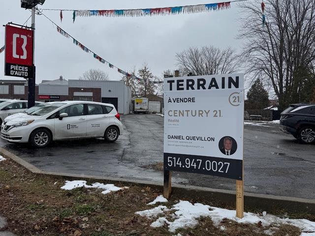 Property image for 11 Rue St-Louis|Saint-Eustache, Quebec J7R1X3