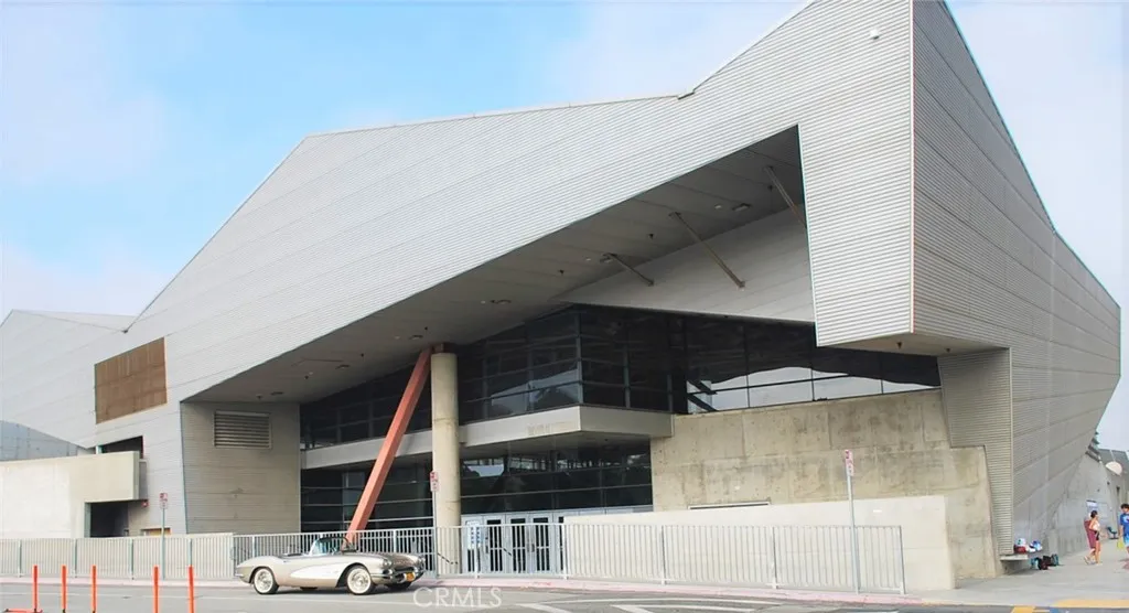 Additional image 31 of 46 Town And Country Road, Phillips Ranch, CA 91766