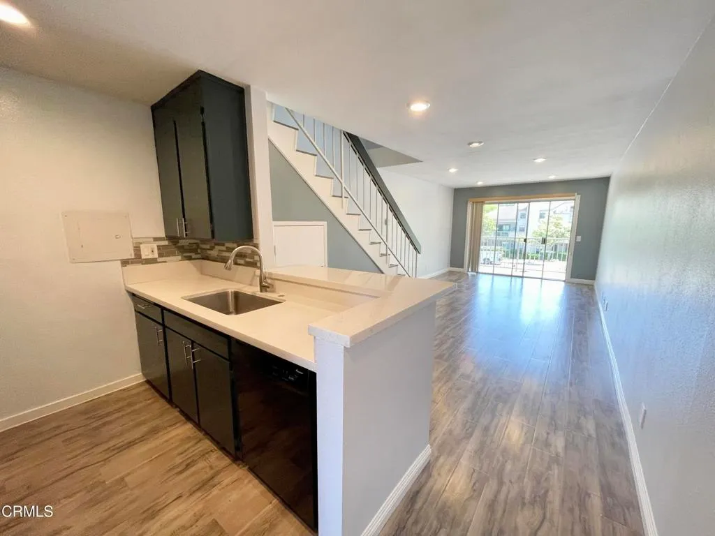 Additional image 4 of 396 E Surfside Drive, Port Hueneme, CA 93041