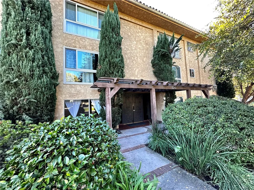 Additional image 11 of 120 S Sierra Madre Blvd Unit 204, Pasadena, CA 91107