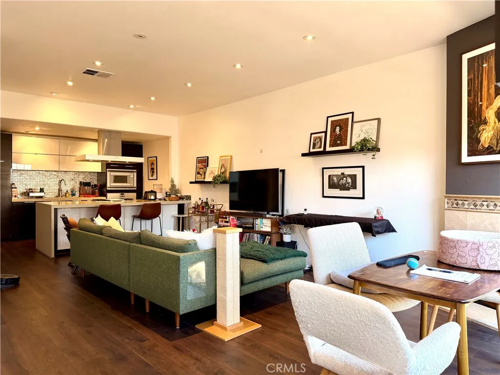 Additional image 16 of 1424 26th St Unit 2, Santa Monica, CA 90404