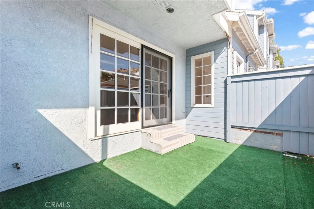 Additional image 11 of 313 N Broadway, Redondo Beach, CA 90277