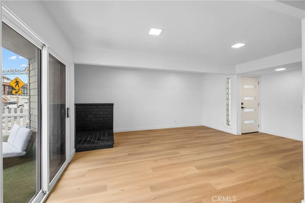 Additional image 46 of 421 E Balboa Blvd, Newport Beach, CA 92661