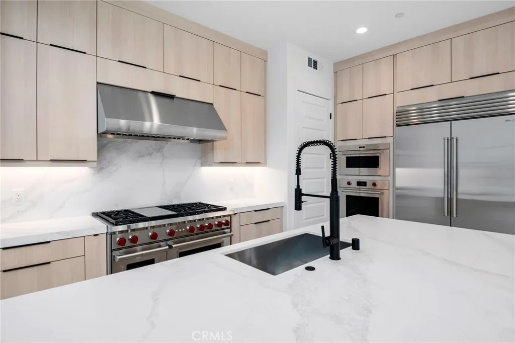 Additional image 15 of 128 Creation, Irvine, CA 92618