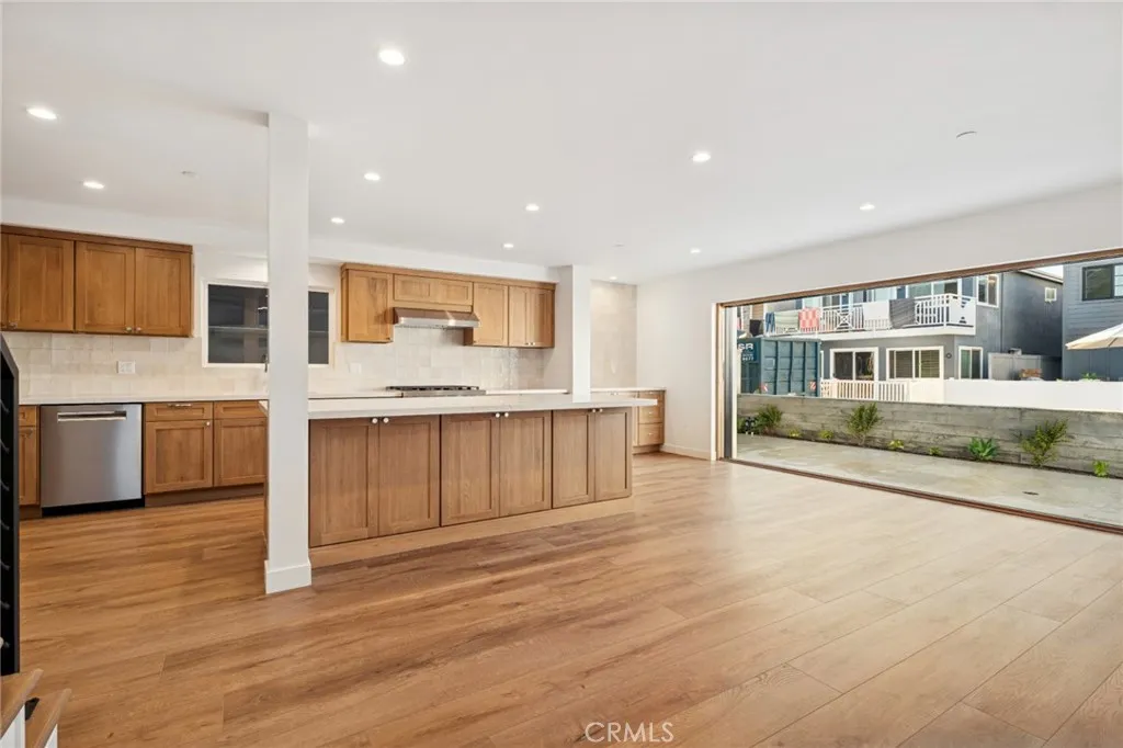 Additional image 8 of 212 40th, Newport Beach, CA 92663