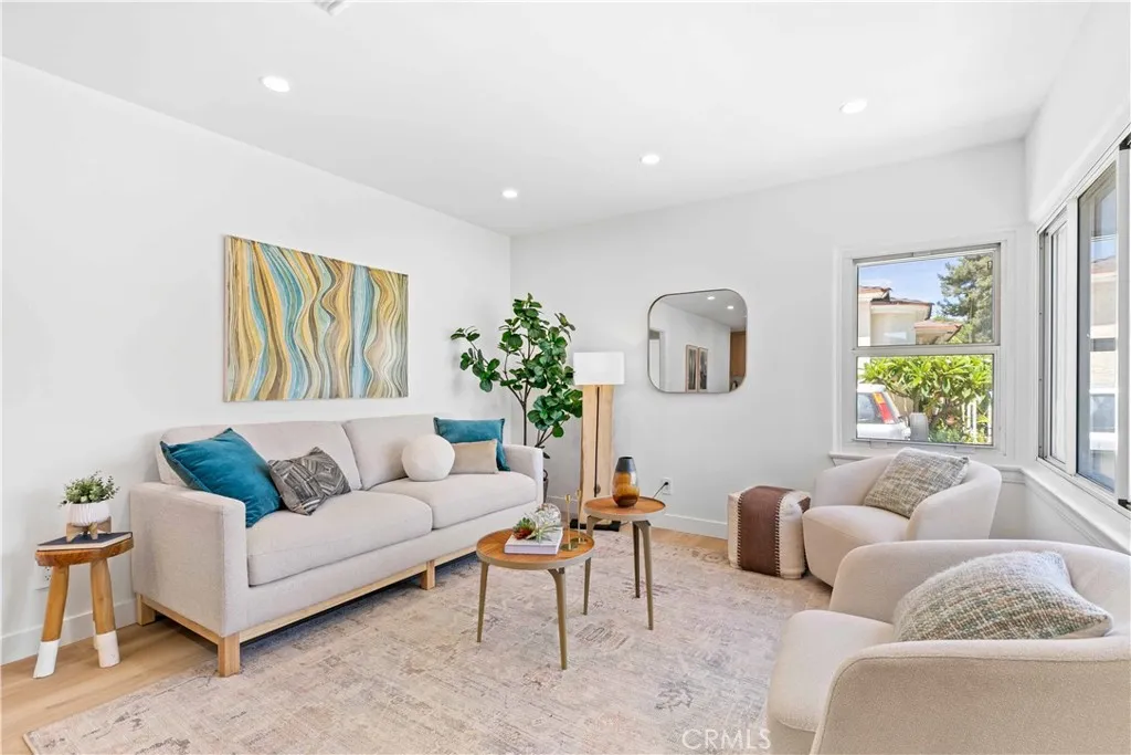 Additional image 9 of 2105 N Pass Ave, Burbank, CA 91505