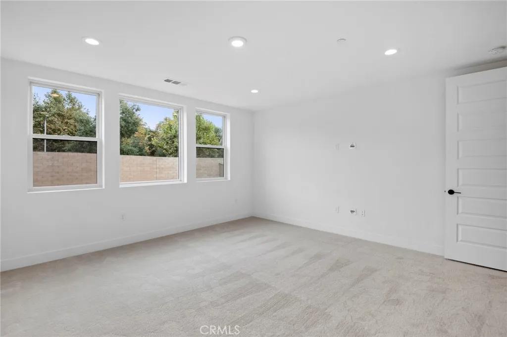 Additional image 73 of 128 Creation, Irvine, CA 92618