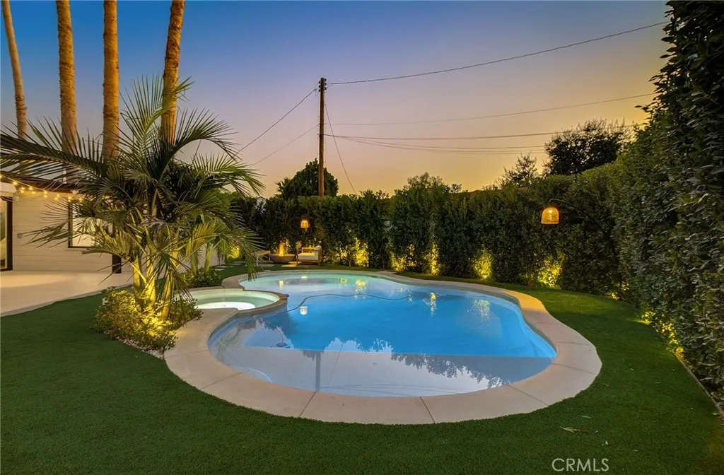 Additional image 87 of 8161 Encino Avenue, Northridge, CA 91325