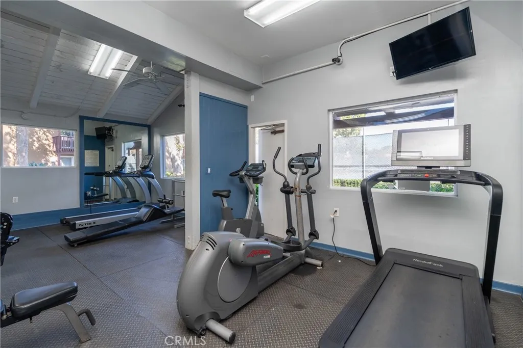 Additional image 7 of 1030 W Macarthur Boulevard Unit 35, Santa Ana, CA 92707