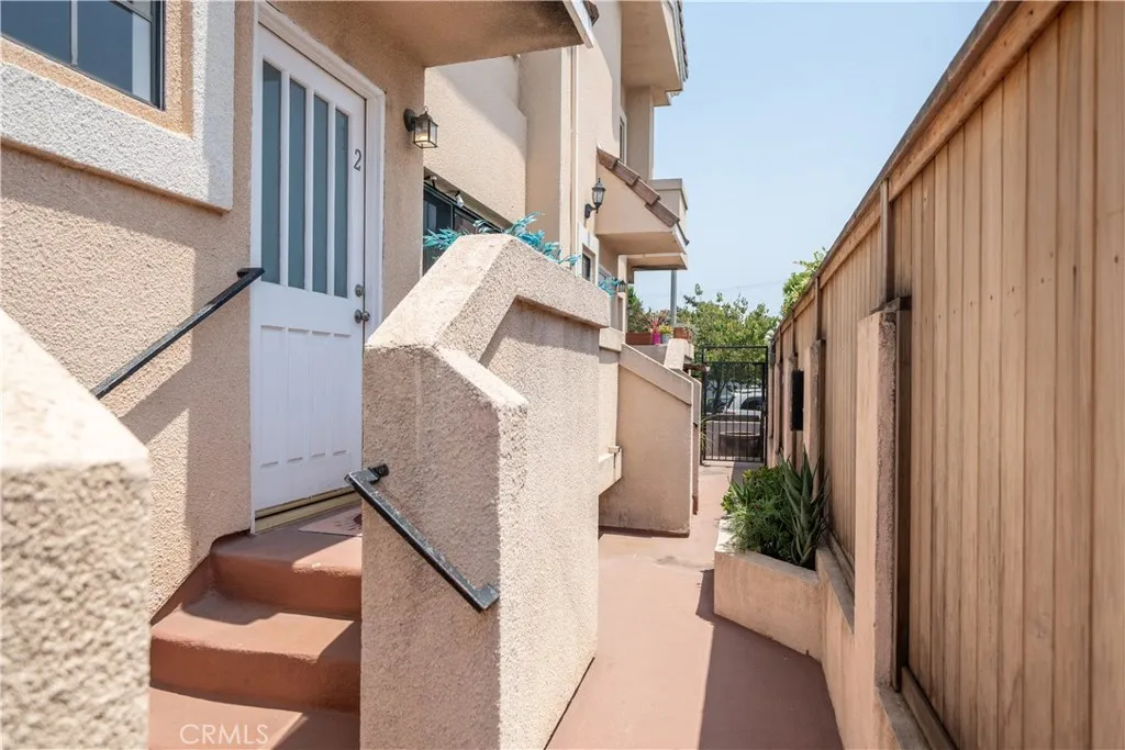 Additional image 30 of 1424 26th St Unit 2, Santa Monica, CA 90404