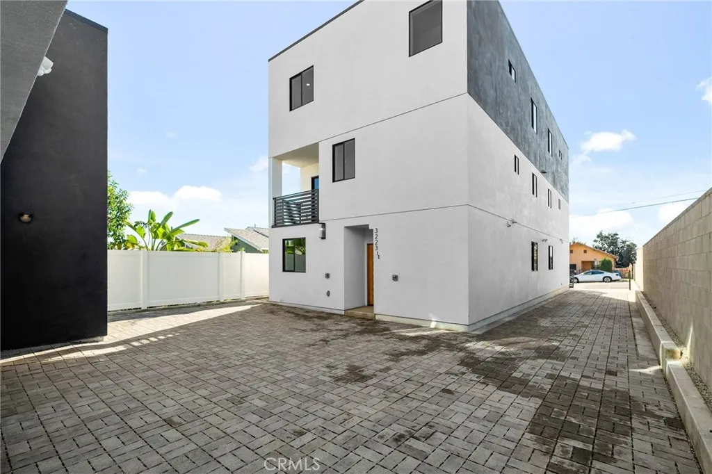 Additional image 2 of 3223 Lanfranco Street, Los Angeles, CA 90063