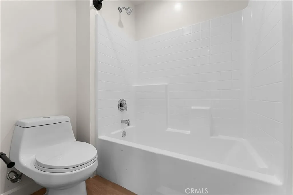 Additional image 31 of 902 W Hert Street, Colton, CA 92324