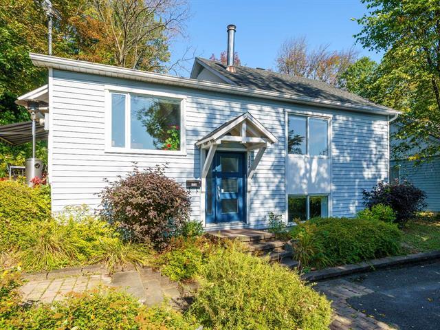 1738 Côte à Gignac|Québec (Sainte-Foy/Sillery/Cap-Rouge), Quebec G1T2M7