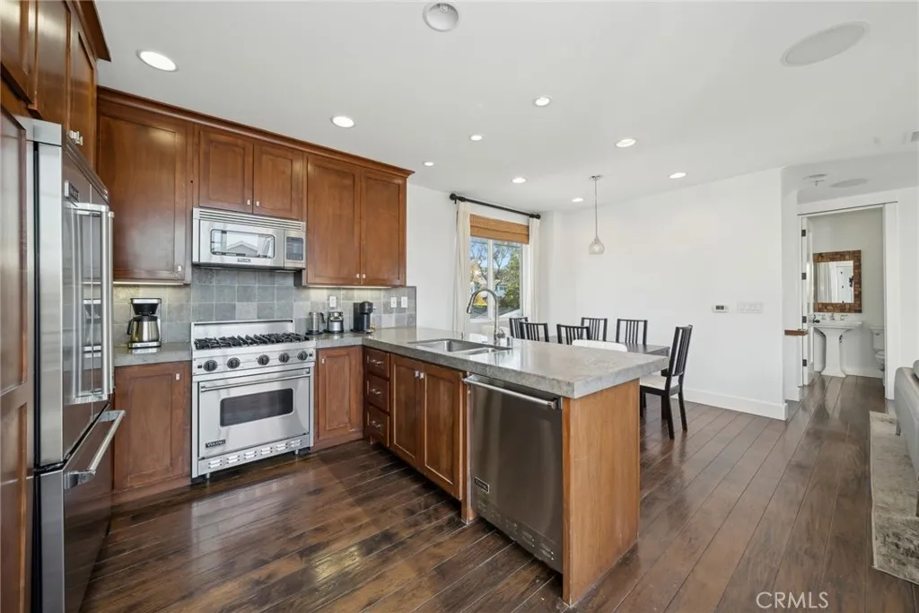 Additional image 11 of 417 Poinsettia Avenue, Corona Del Mar, CA 92625