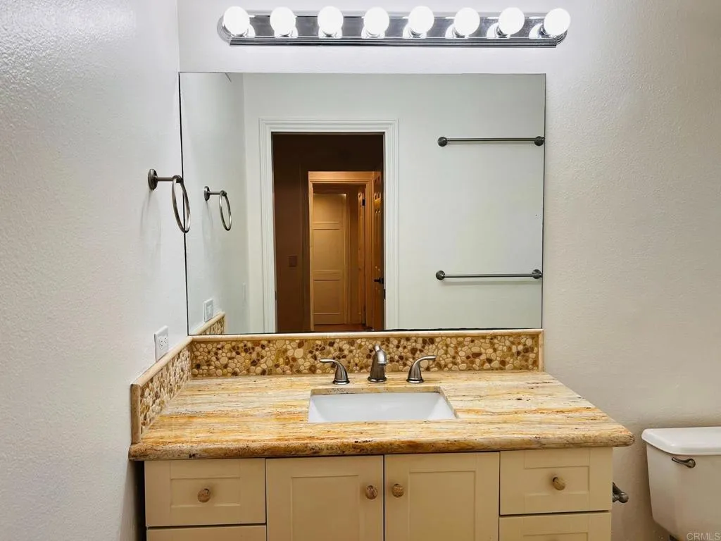 Additional image 105 of 4587 Cove Drive, Carlsbad, CA 92008