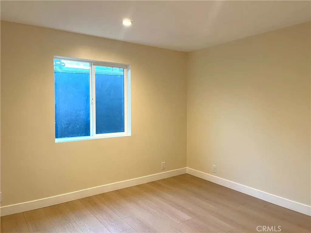 Additional image 34 of 2720 W 70th St, Los Angeles, CA 90043