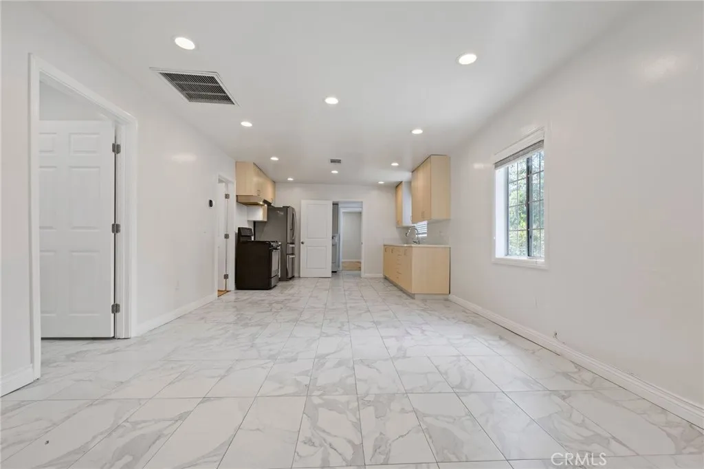 Additional image 3 of 2028 E Cienega Ave, Covina, CA 91724