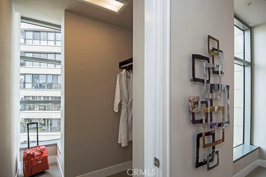 Additional image 18 of 10776 Wilshire Boulevard Unit 801, Westwood - Century City, CA 90024