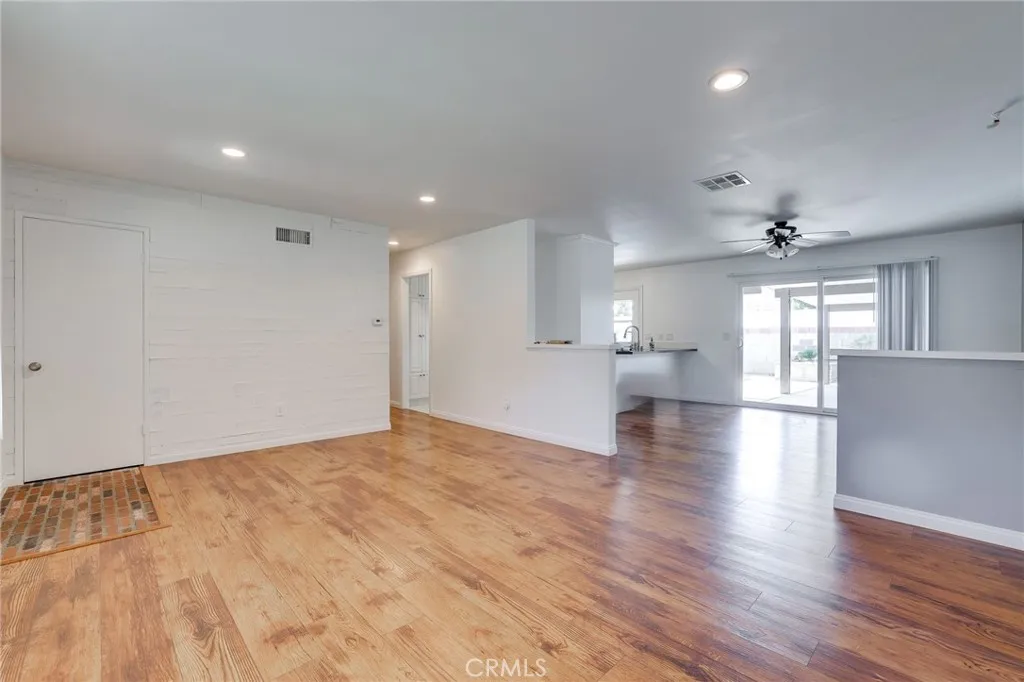 Additional image 4 of 15011 Sussex Circle, Huntington Beach, CA 92647