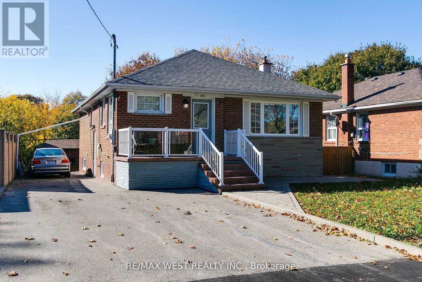 866 SCARBOROUGH GOLF CLB ROAD|Toronto (Woburn), Ontario M1G1J5