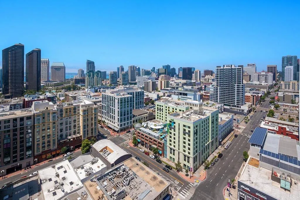 Additional image 87 of 325 Seventh Avenue Unit 2104, San Diego, CA 92101