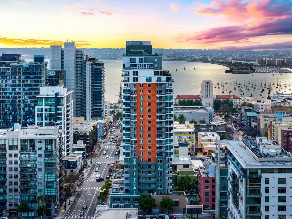 Additional image 98 of 300 W Beech Street Unit 1706, San Diego, CA 92101