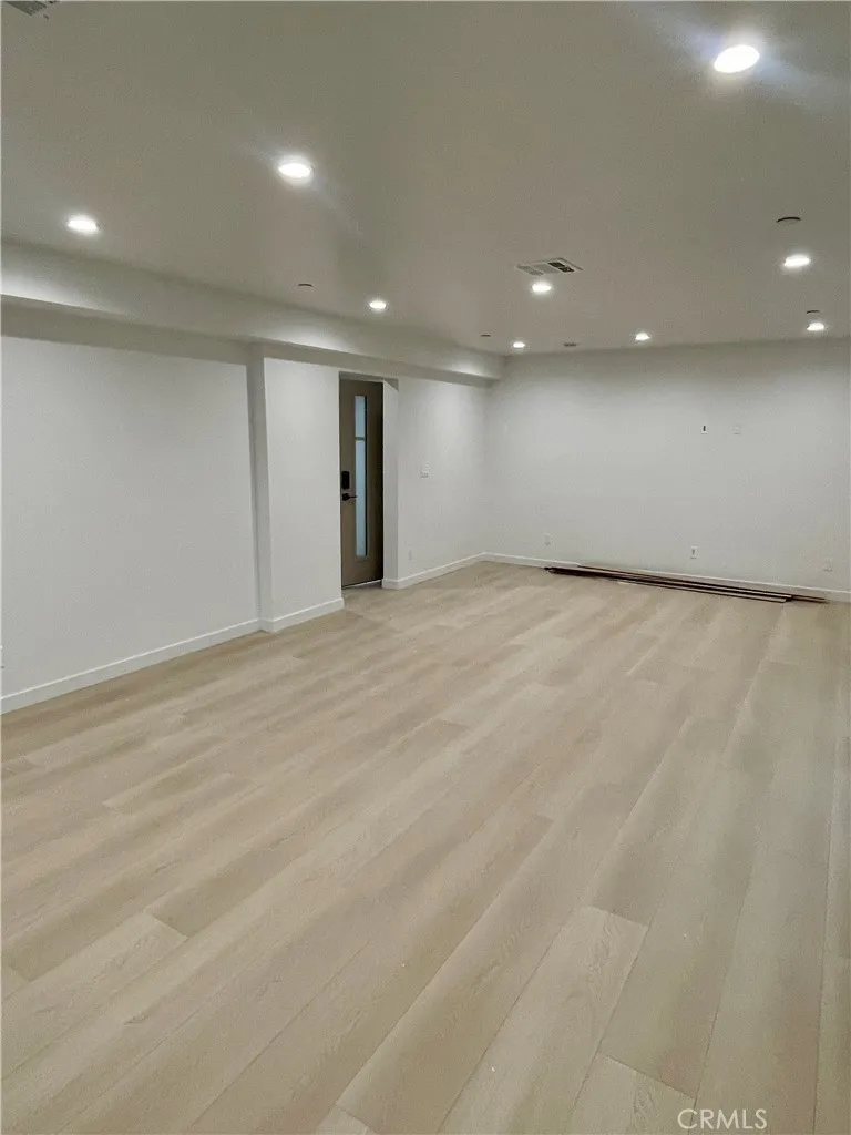 Additional image 29 of 613 W 41st Place Unit 1/2, Los Angeles, CA 90037