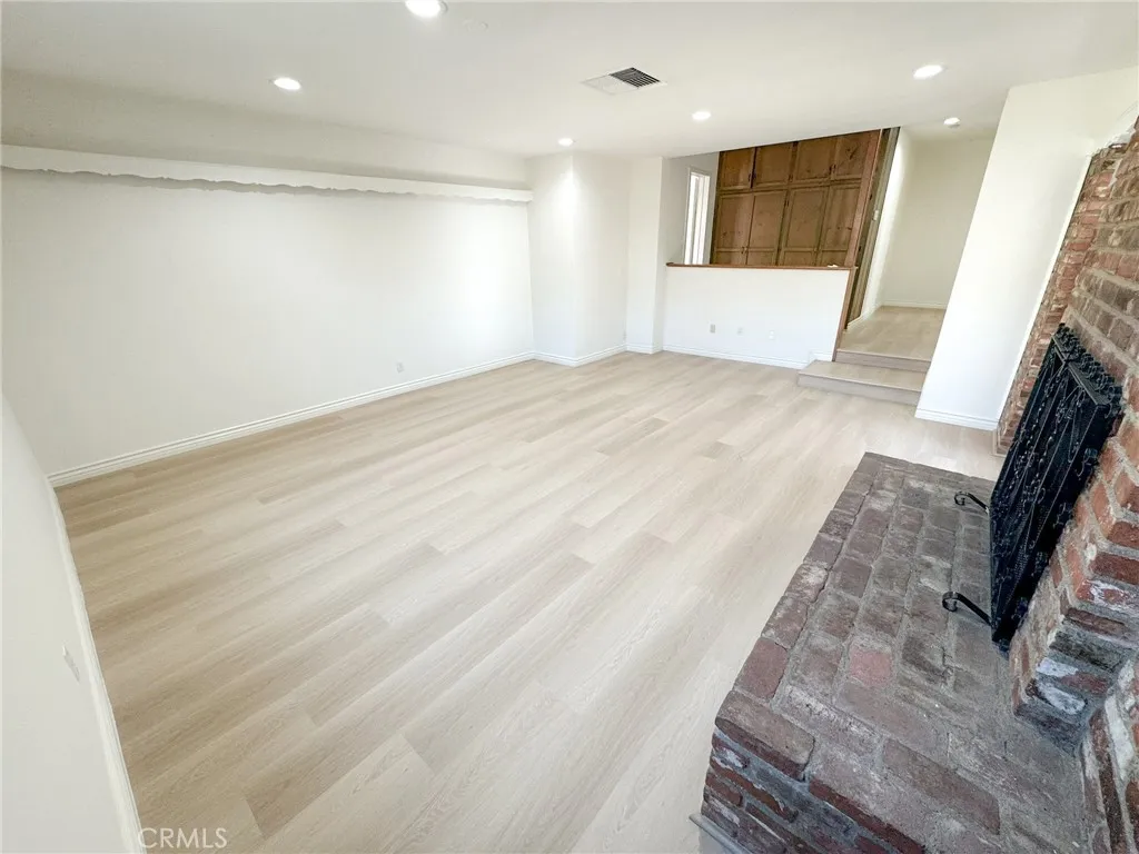 Additional image 42 of 1205 Alma St, Glendale, CA 91202