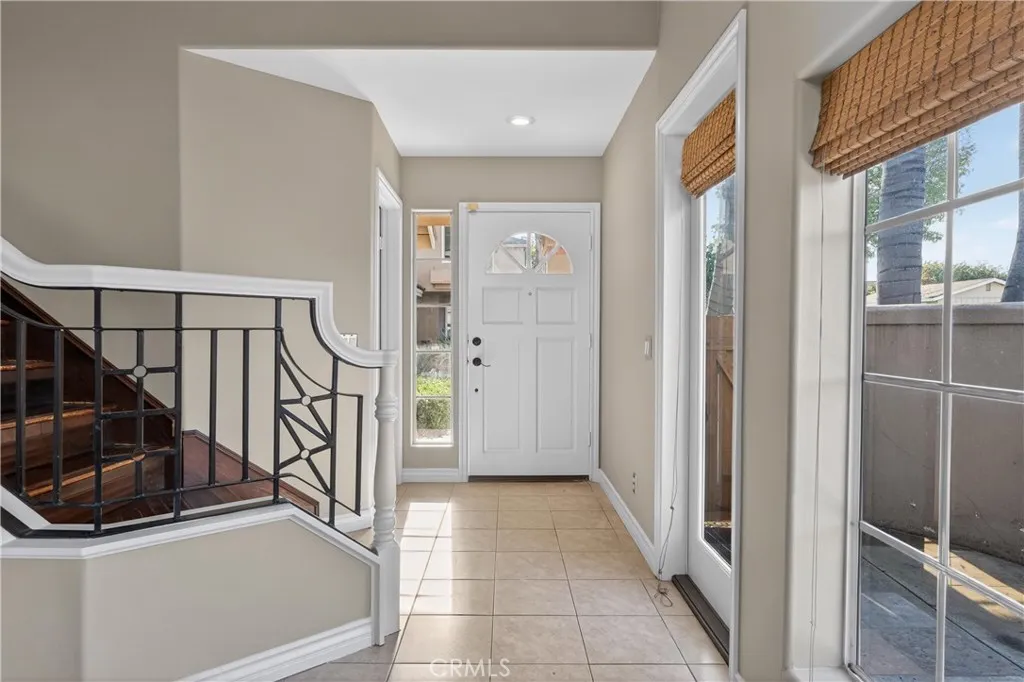 Additional image 7 of 152 Terraza Court, Costa Mesa, CA 92627