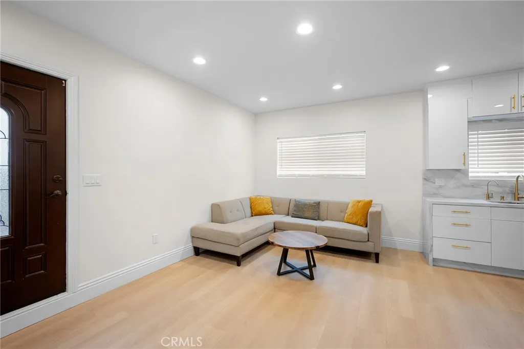 Additional image 17 of 11040 Nassau, Sunland, CA 91040