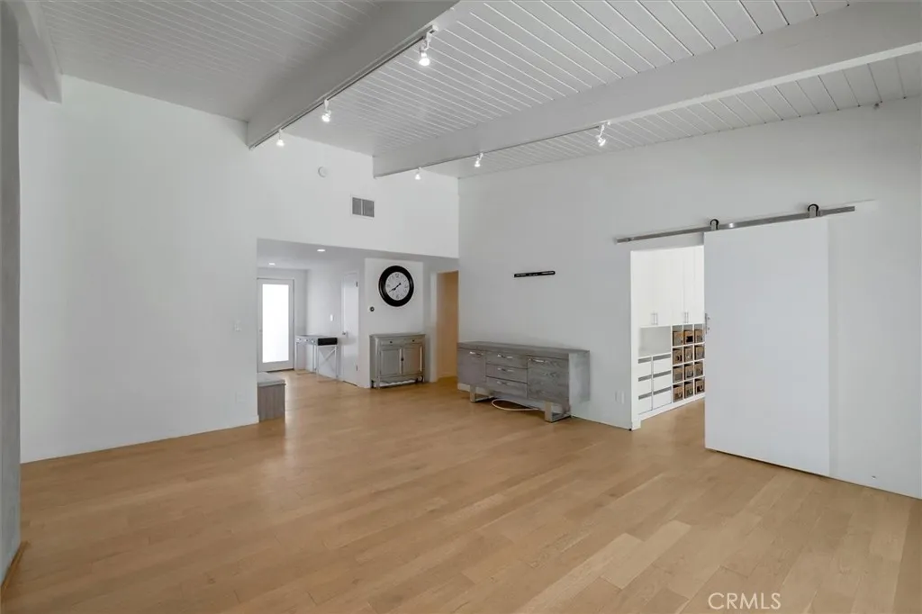 Additional image 76 of 24216 Calvert Street, Woodland Hills, CA 91367