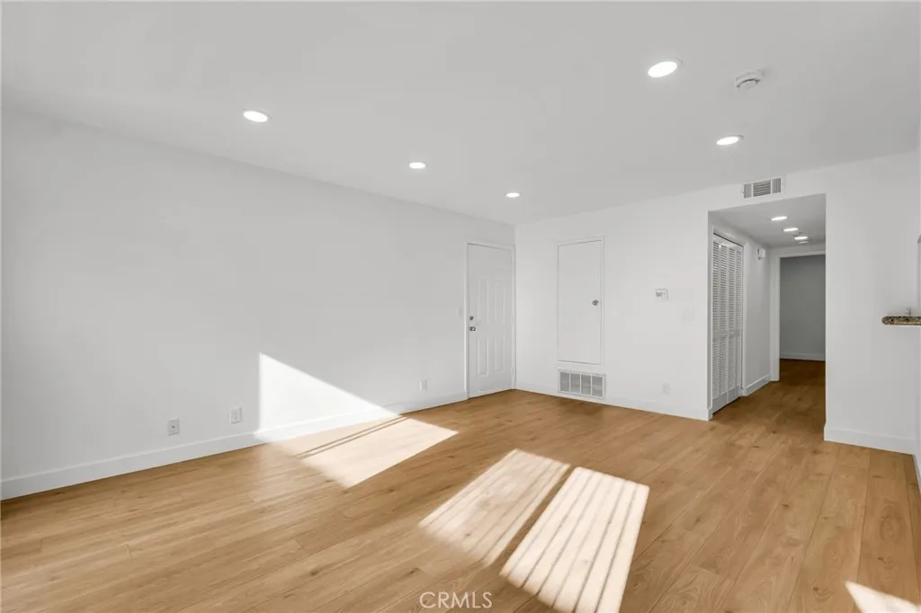 Additional image 28 of 712 5th Street, Hermosa Beach, CA 90254