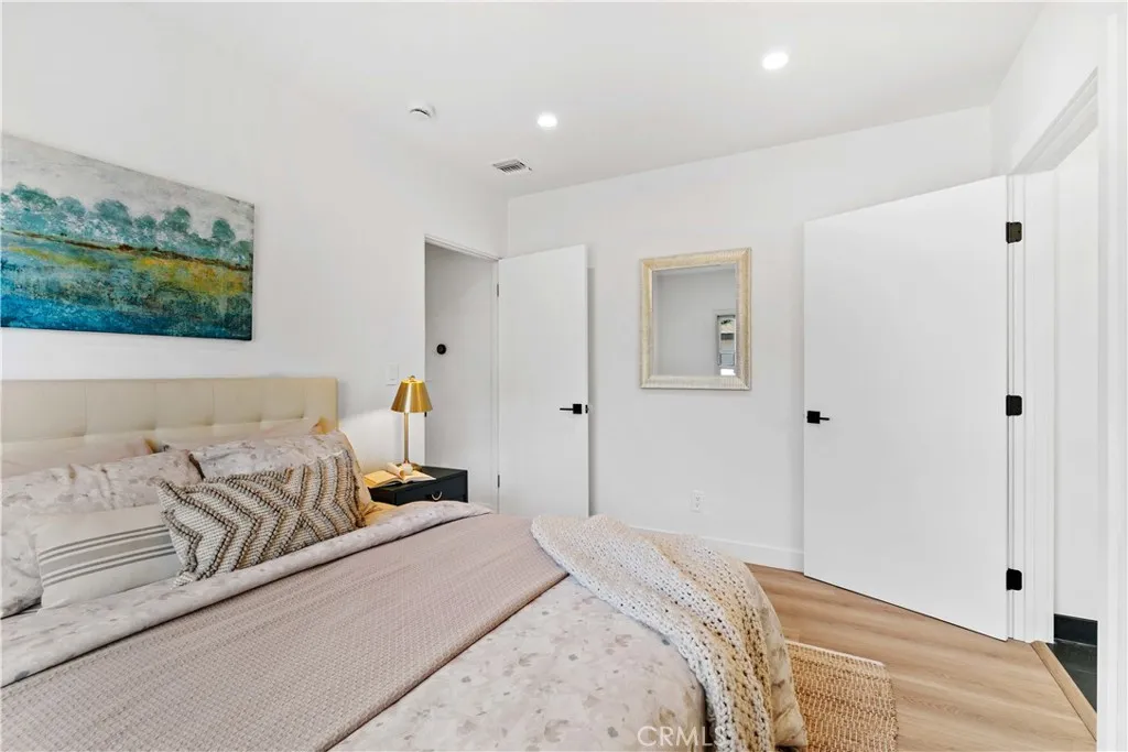 Additional image 30 of 2105 N Pass Ave, Burbank, CA 91505