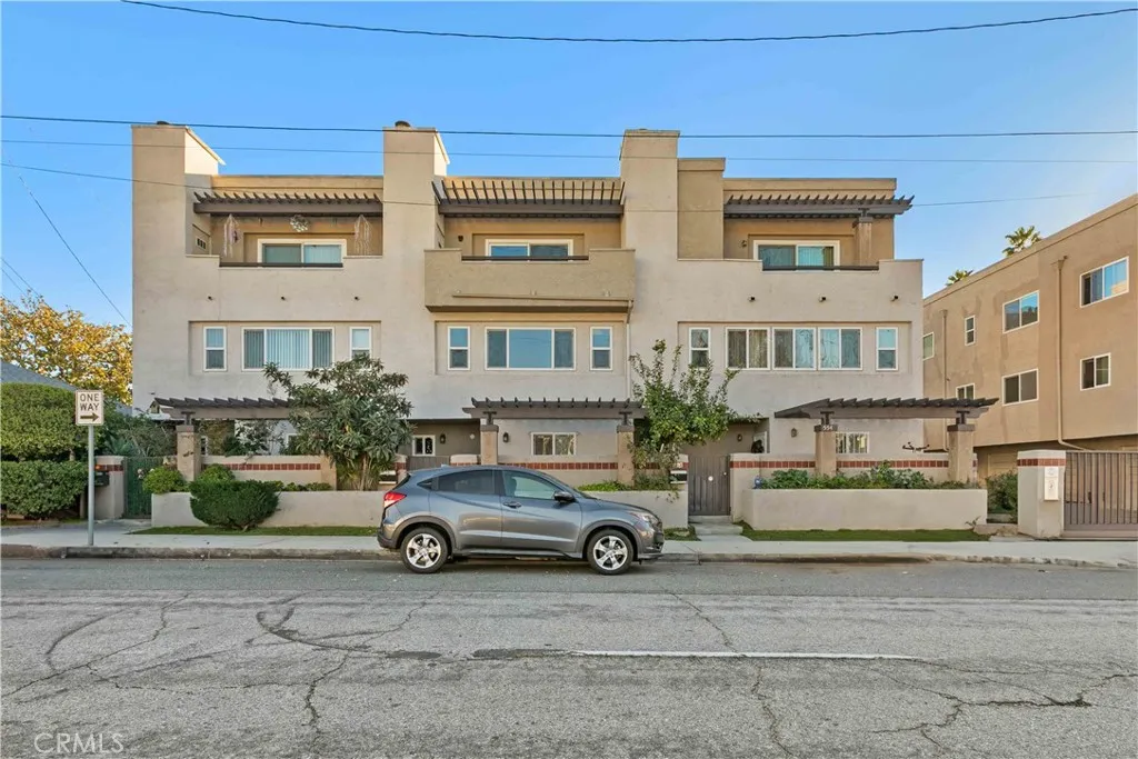 Additional image 120 of 552 Hahn Ave, Glendale, CA 91203