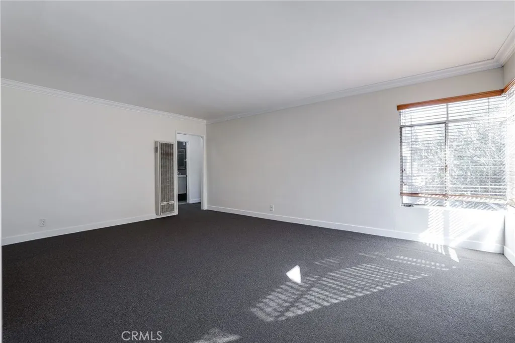 Additional image 21 of 1014 E Carson St, Long Beach, CA 90807