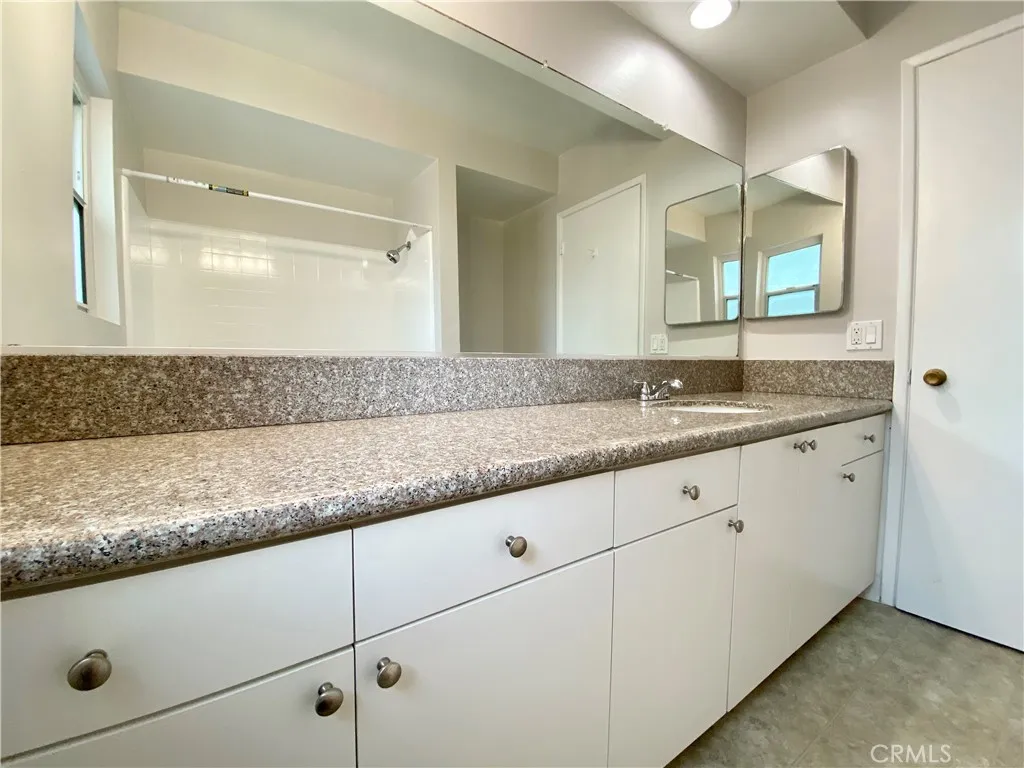 Property image for 3335 Triangle Place Unit 6, Glendale, CA 91208