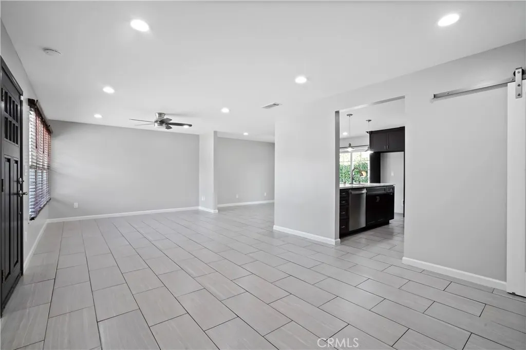 Additional image 12 of 20247 Kinzie Street, Chatsworth, CA 91311